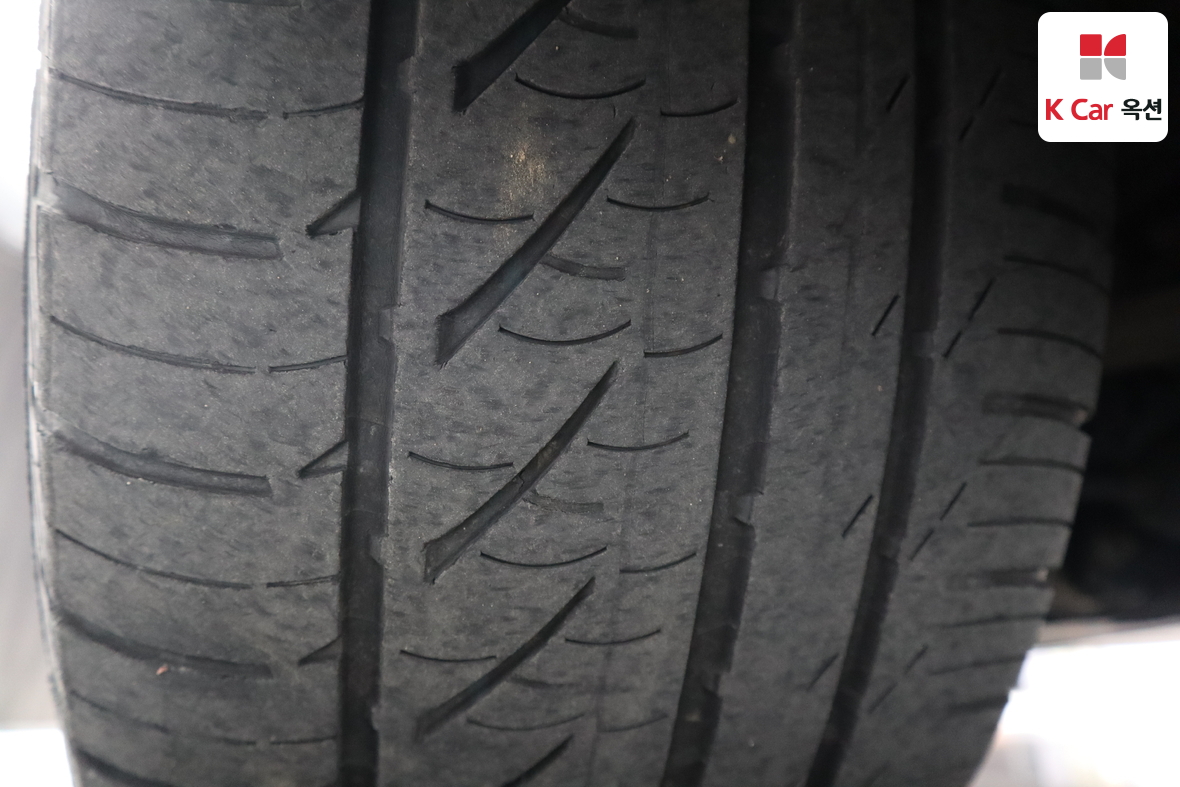 هيونداي إيكوس 2015 - صورة 34