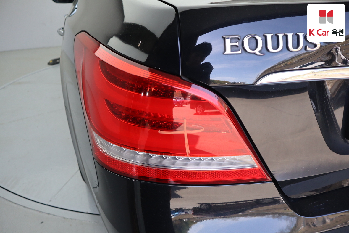 هيونداي إيكوس 2015 - صورة 42