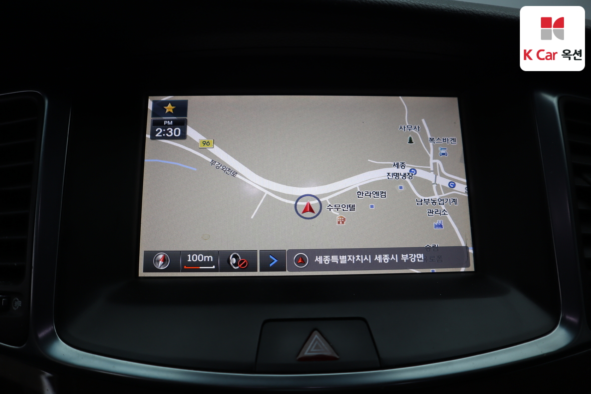 هيونداي إيكوس 2015 - صورة 13