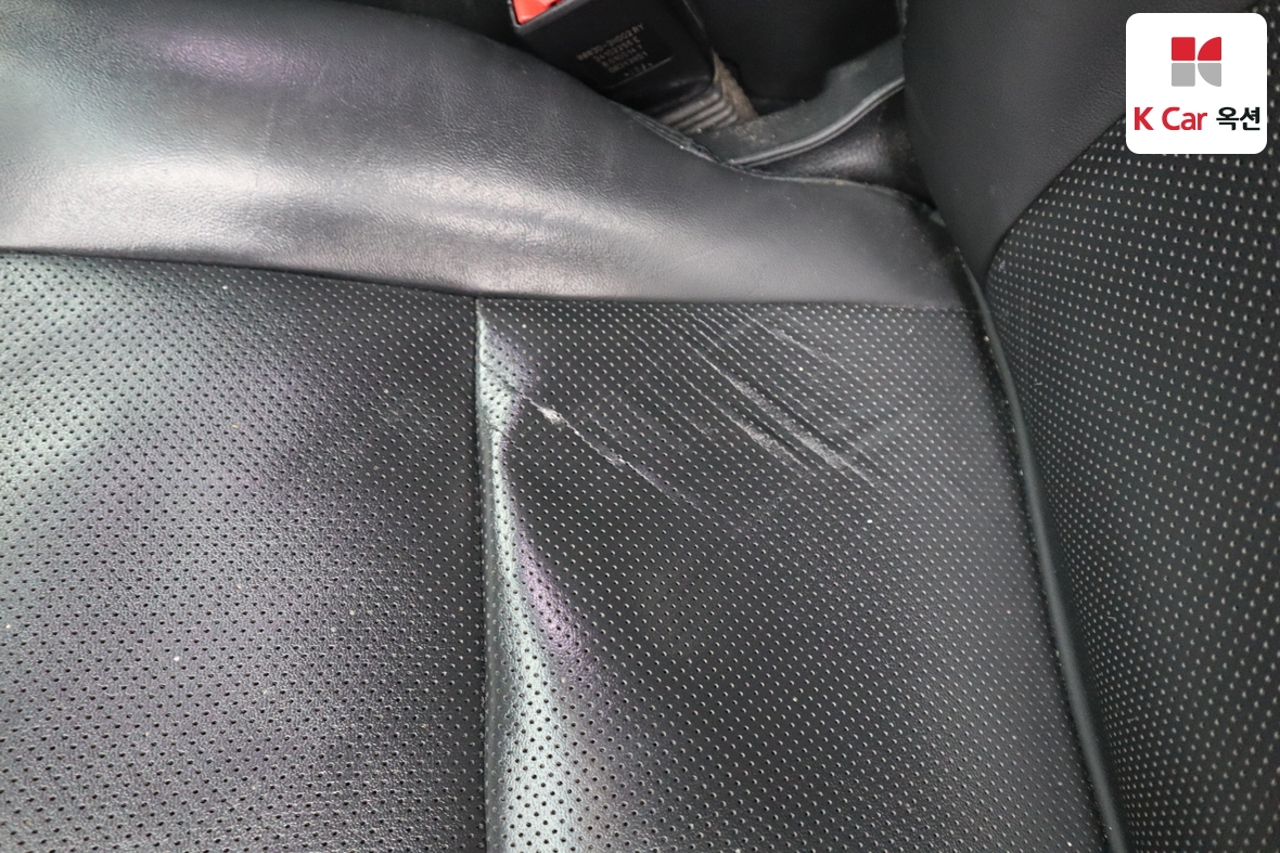 هيونداي إيكوس 2015 - صورة 21