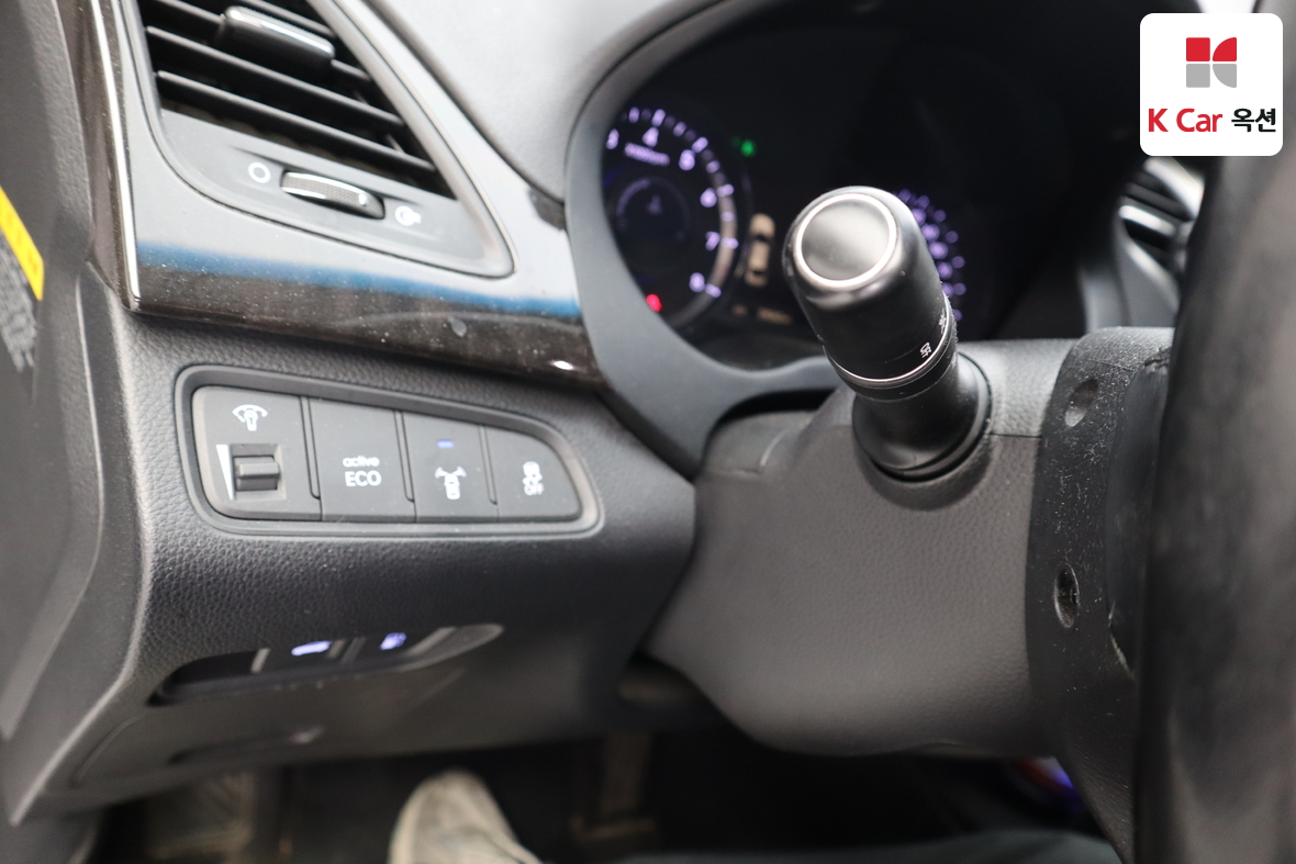 هيونداي أزيرا 2011 - صورة 9