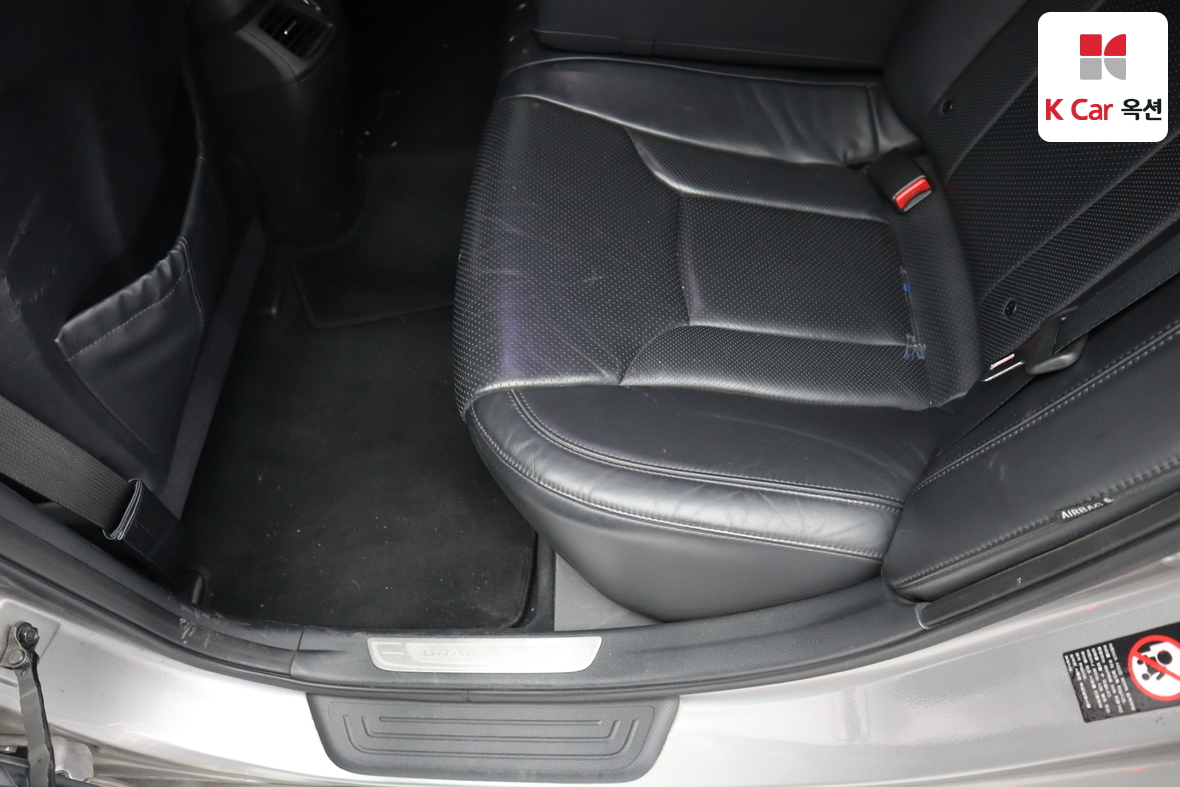 هيونداي أزيرا 2011 - صورة 22