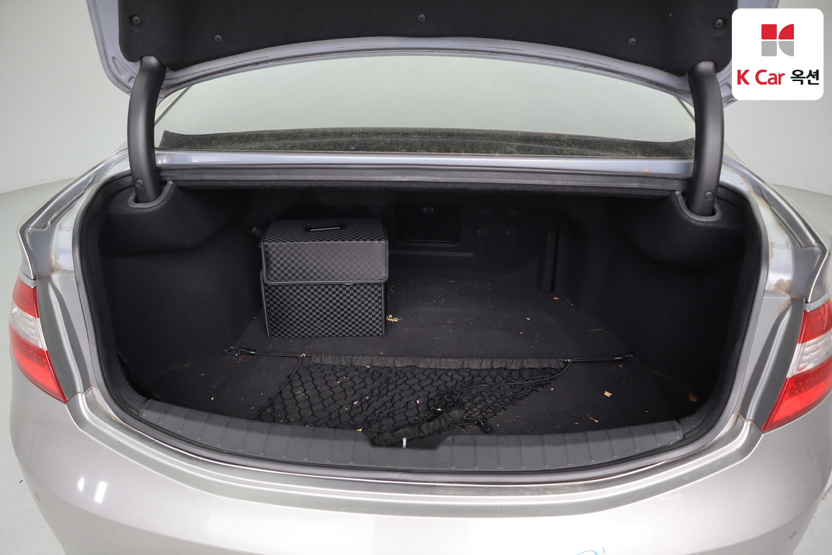 هيونداي أزيرا 2011 - صورة 25