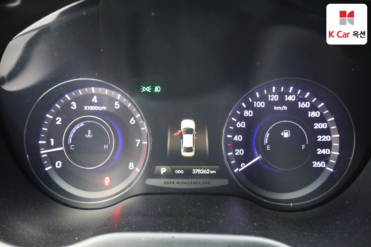 هيونداي أزيرا 2011 - صورة 5