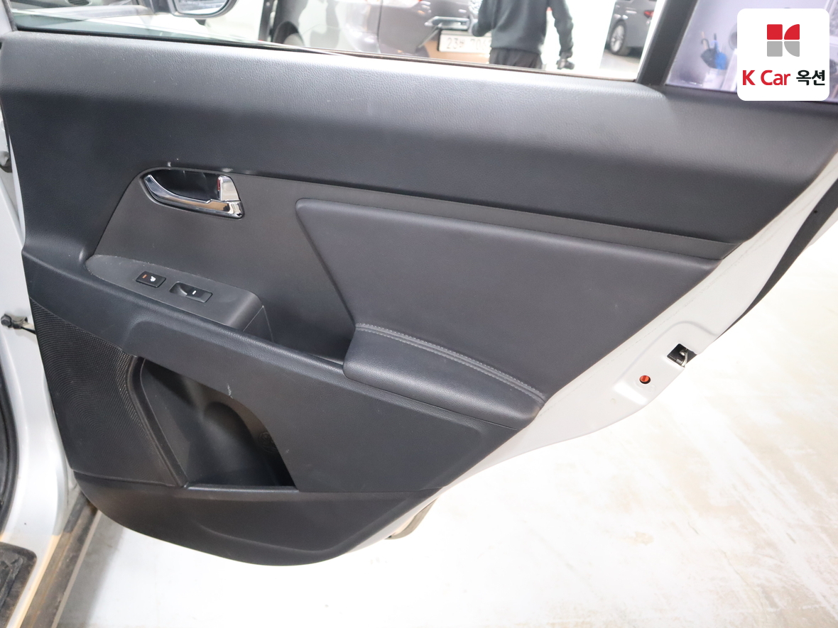 Kia Sportage 2013 - Image 27