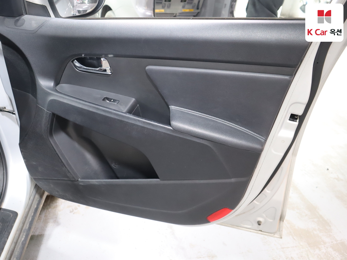 Kia Sportage 2013 - Image 29