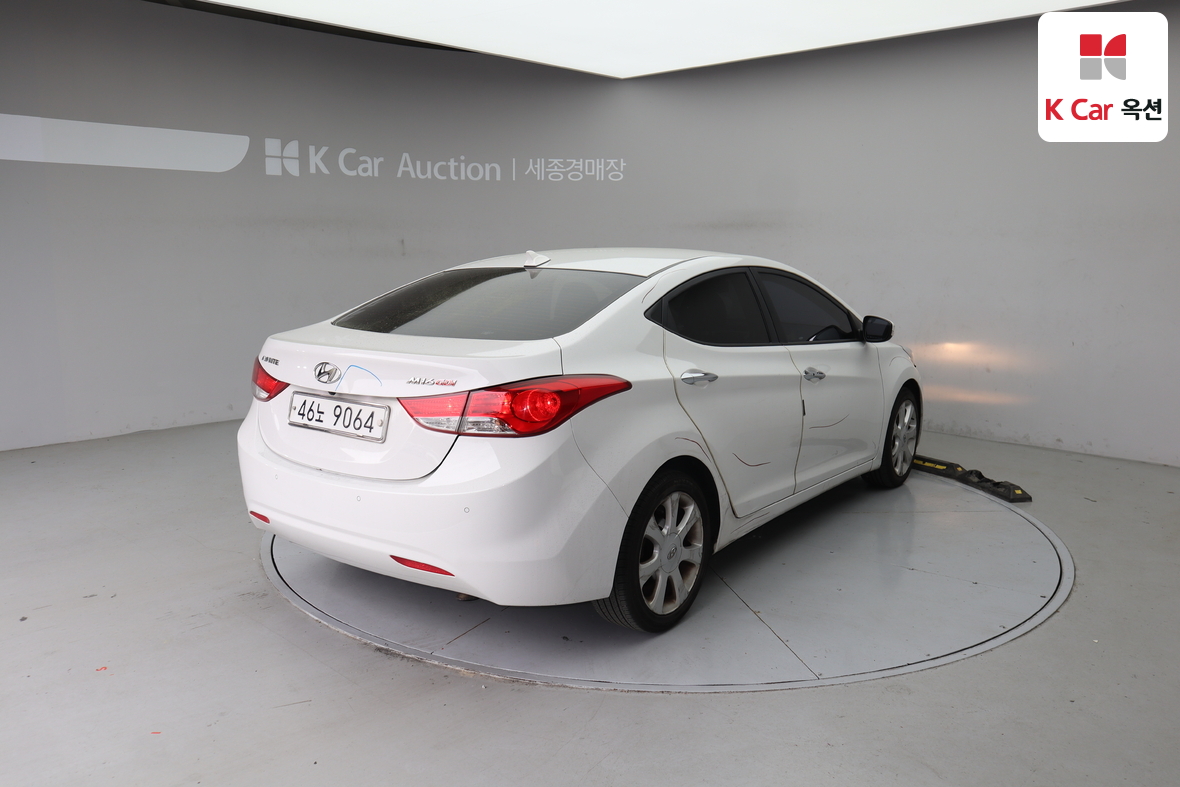 현대자동차 아반떼 2011 - 이미지 2