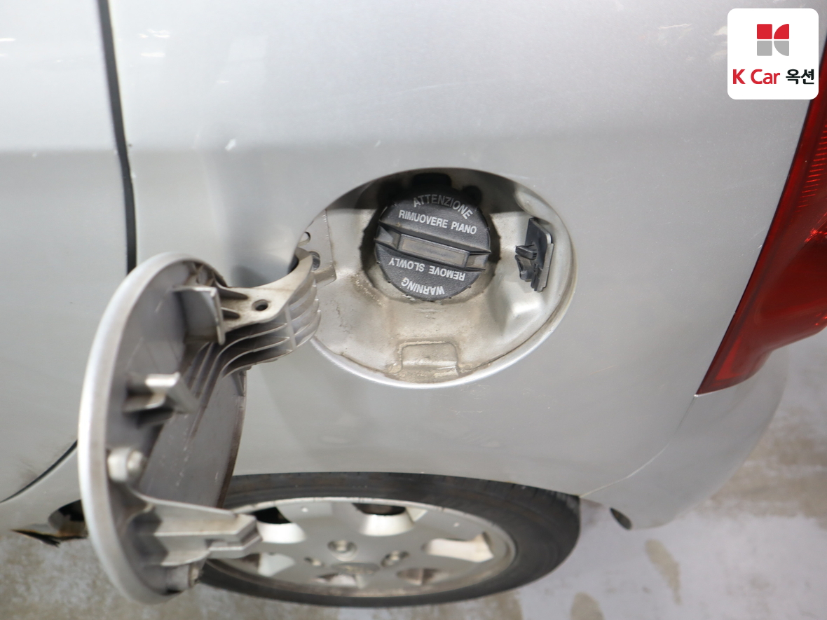 Kia Morning 2011 - Image 23