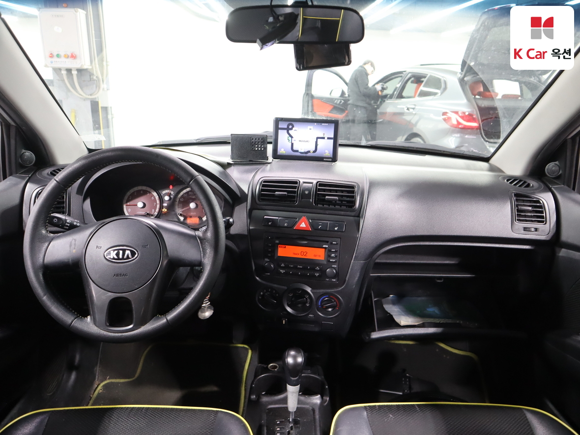 Kia Morning 2011 - Image 3