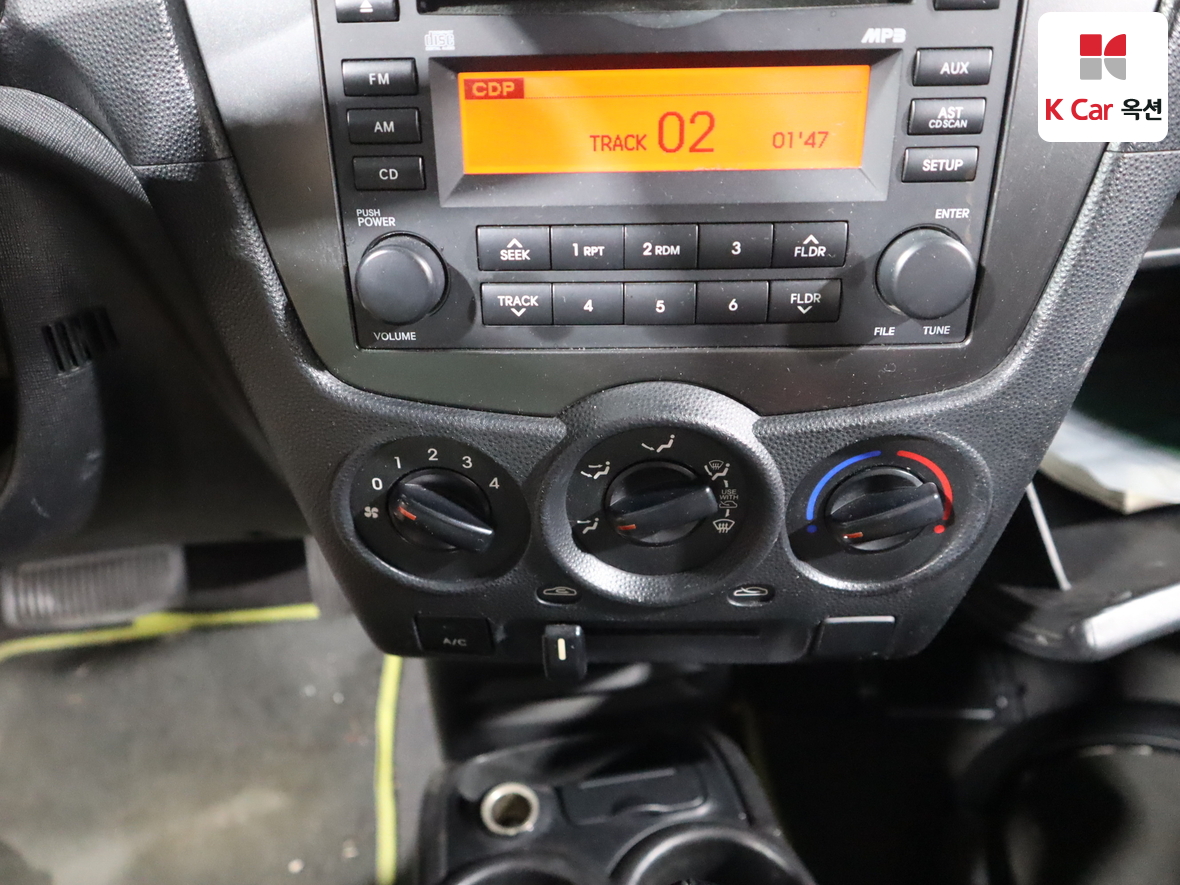 Kia Morning 2011 - Image 15