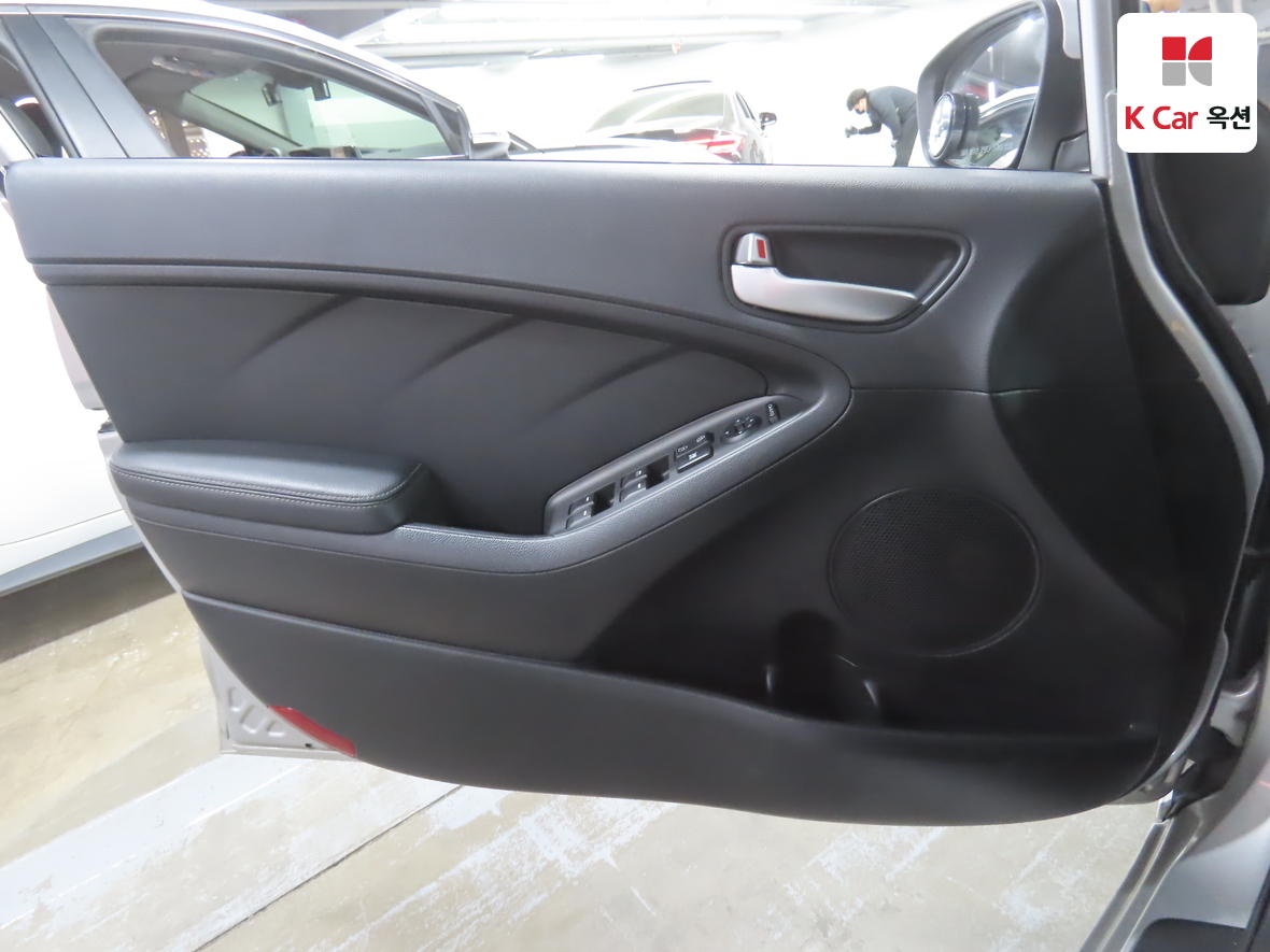 기아자동차 K3 2013 - 이미지 8