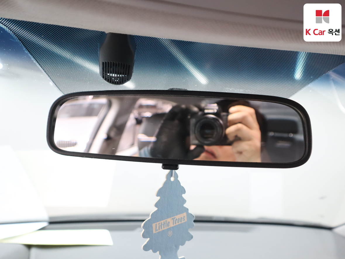 Hyundai Elantra 2017 - Image 13