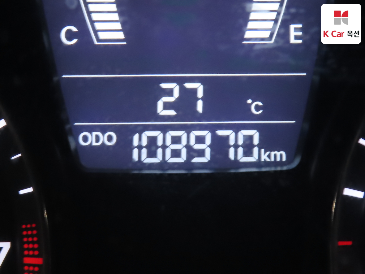 هيونداي أكسنت 2012 - صورة 4