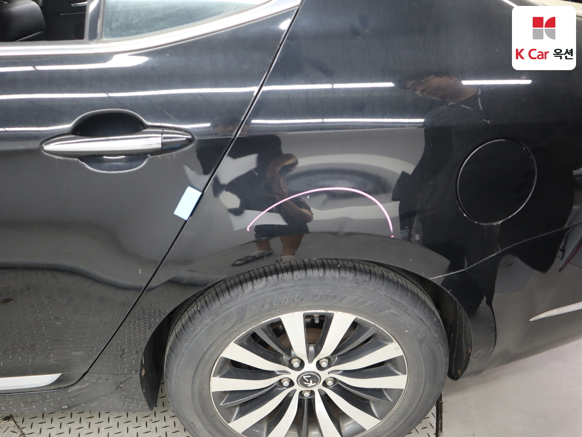 Kia K7 2012 - Image 38