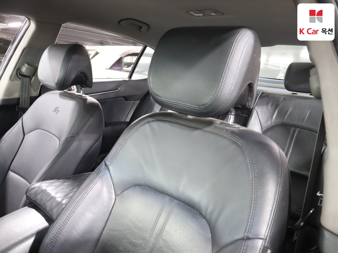 Kia K7 2012 - Image 19
