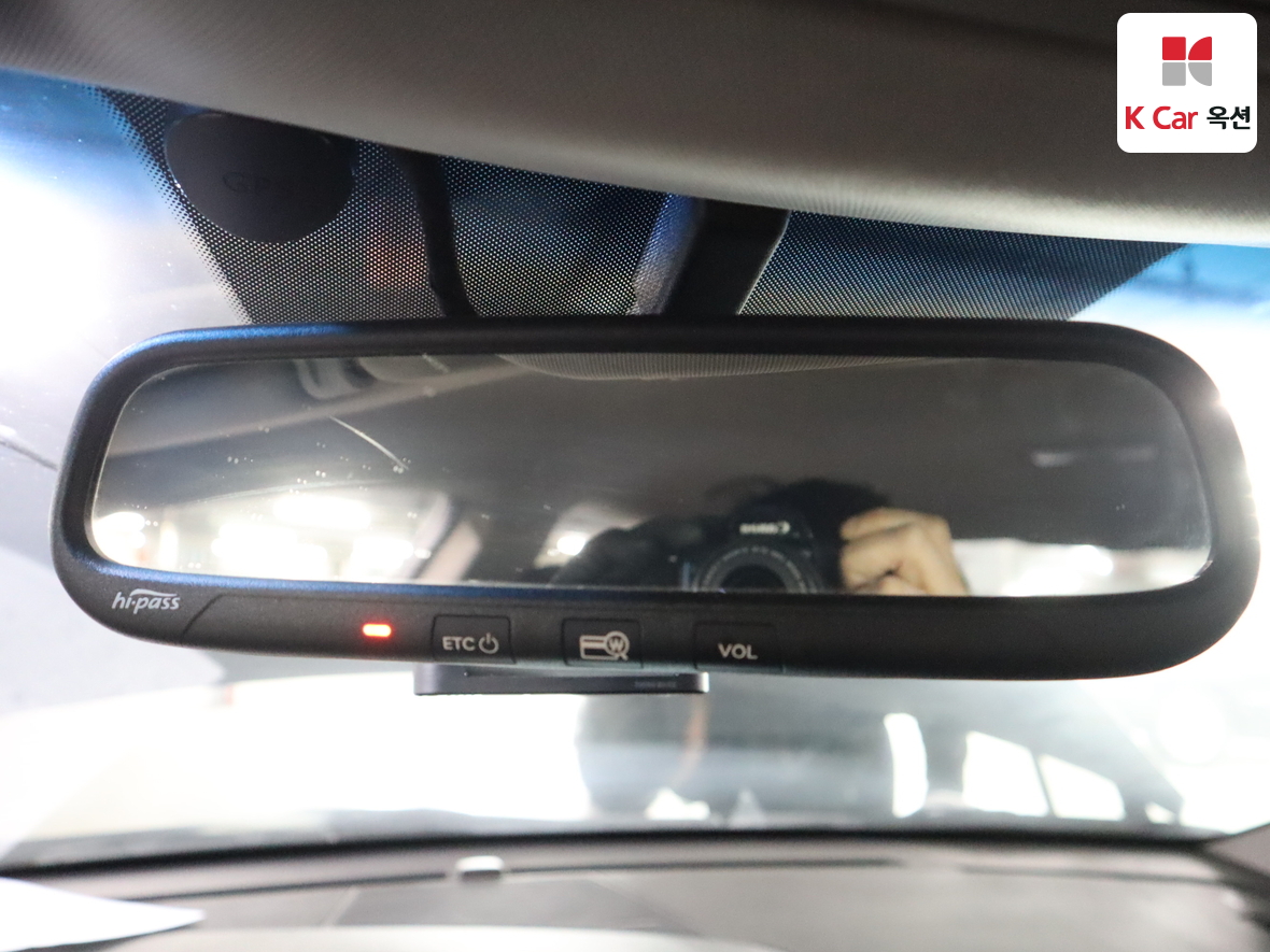 Kia K7 2012 - Image 13