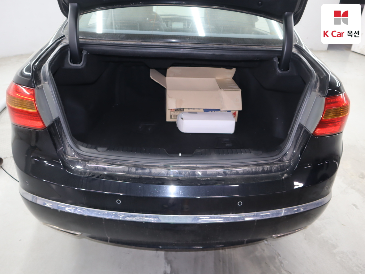 Kia K7 2012 - Image 26