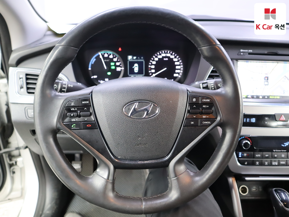 Hyundai Sonata 2016 - Image 10
