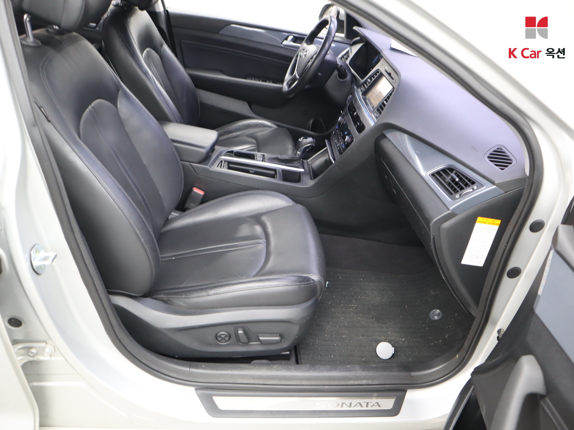 Hyundai Sonata 2016 - Image 29