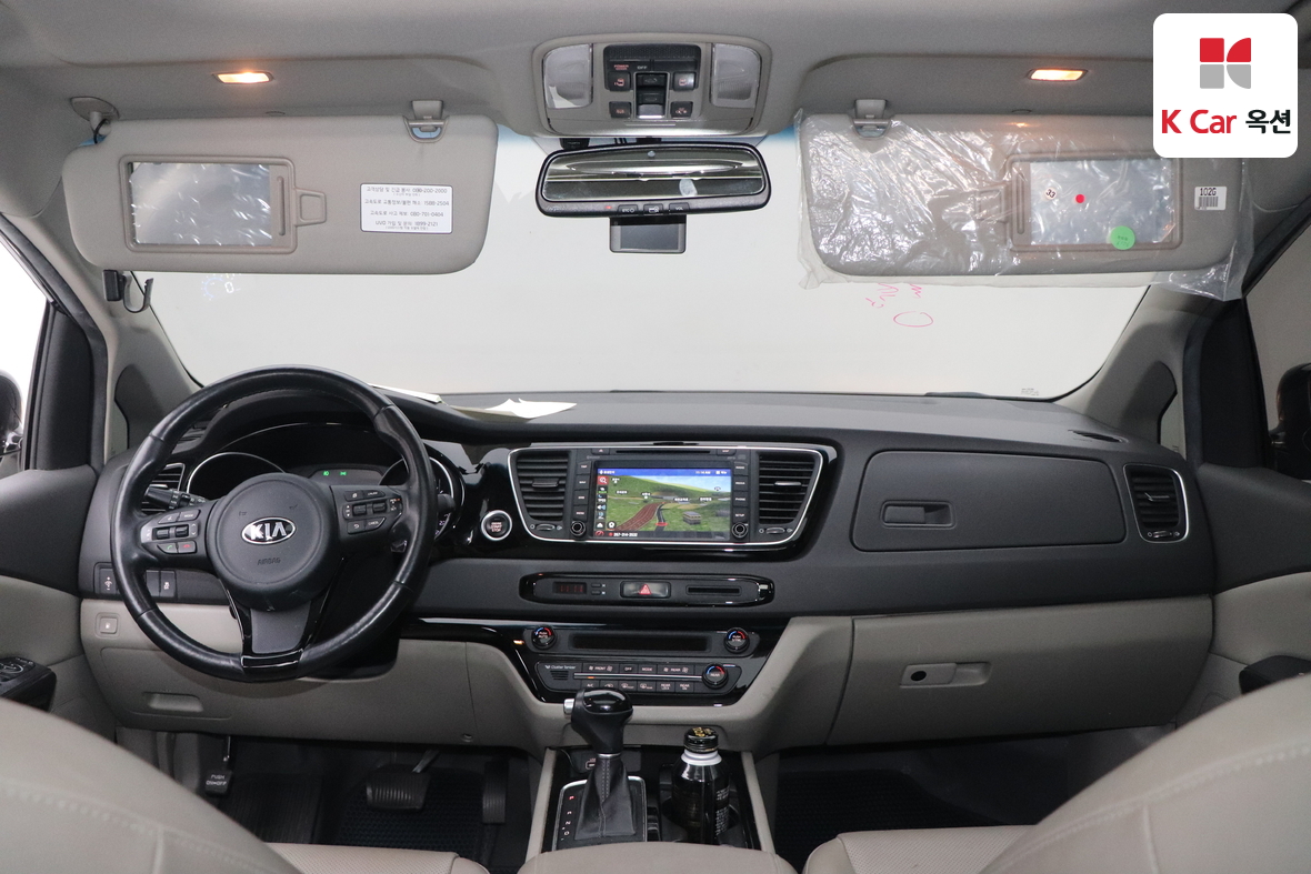 Kia New Carnival 2015 - Image 3