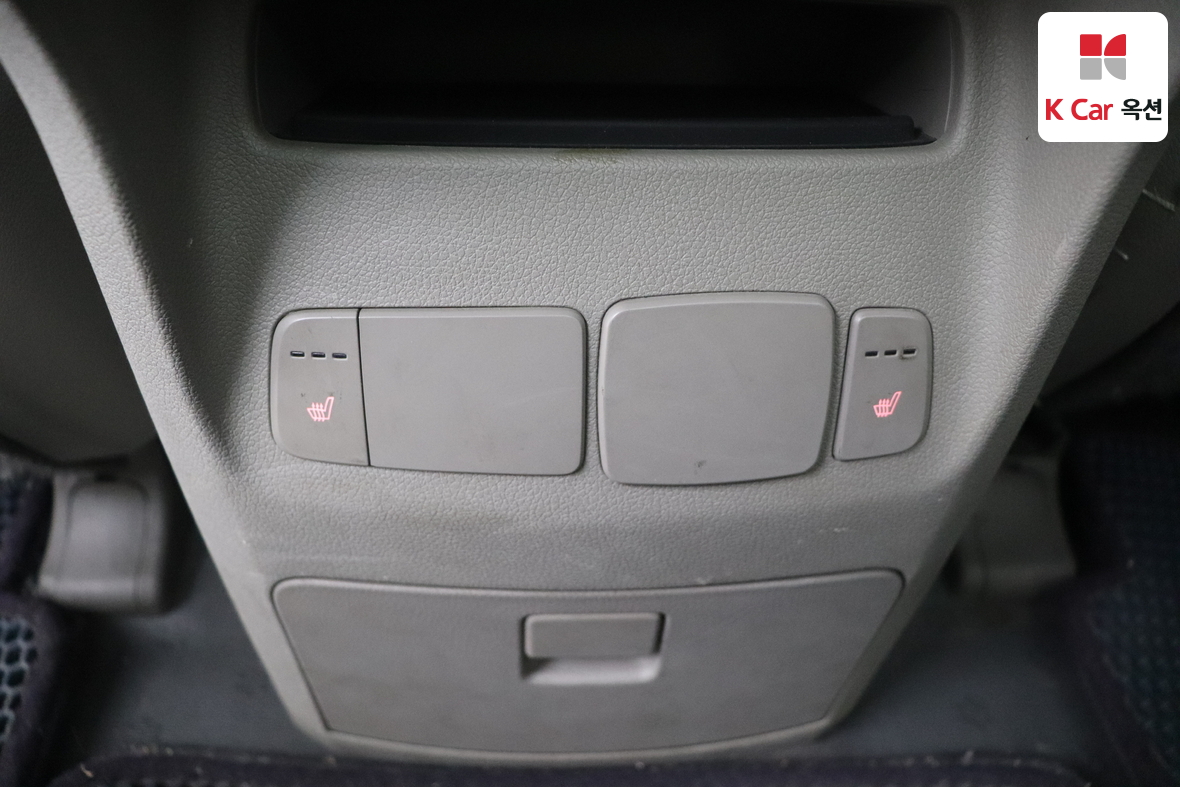 Kia New Carnival 2015 - Image 25