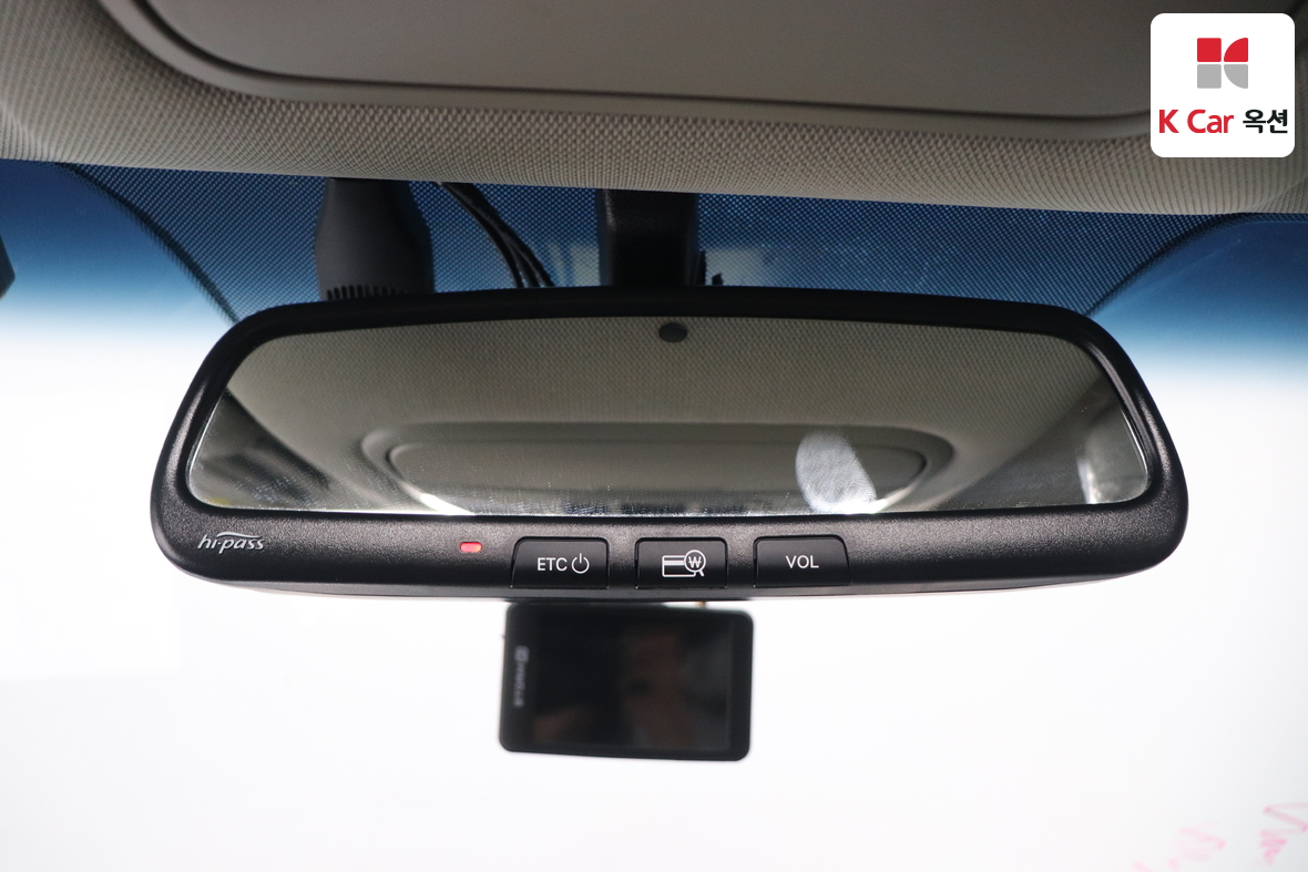 Kia New Carnival 2015 - Image 12