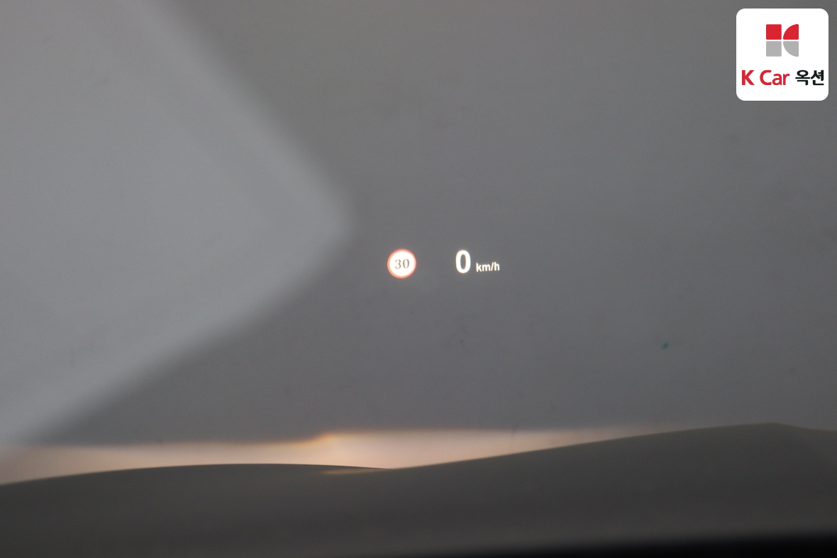 BMW 5 Series 2015 - Image 18