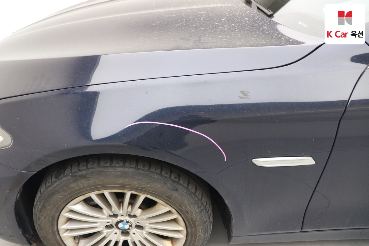 BMW 5 Series 2015 - Image 45