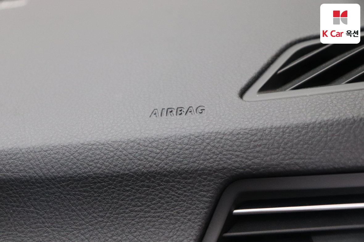 BMW 5 Series 2015 - Image 35