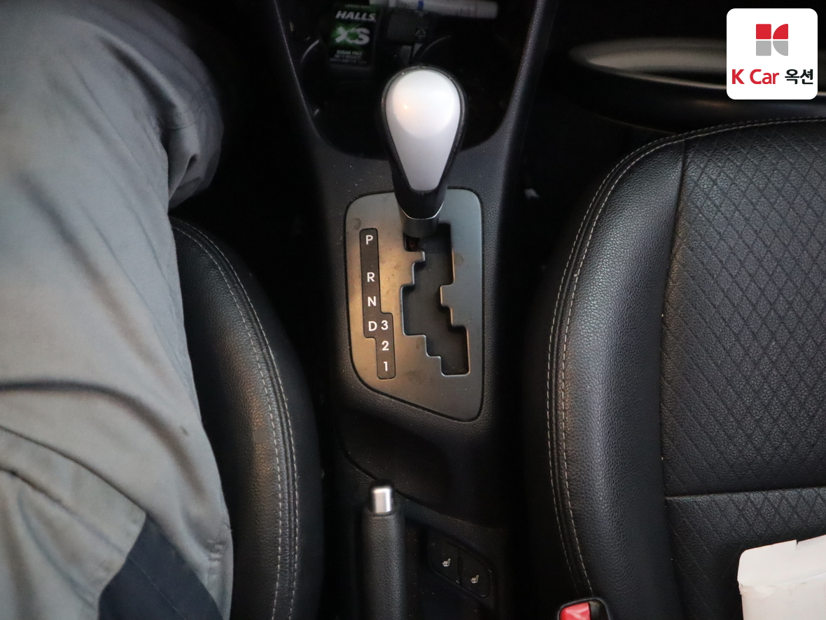 Kia Morning 2015 - Image 17