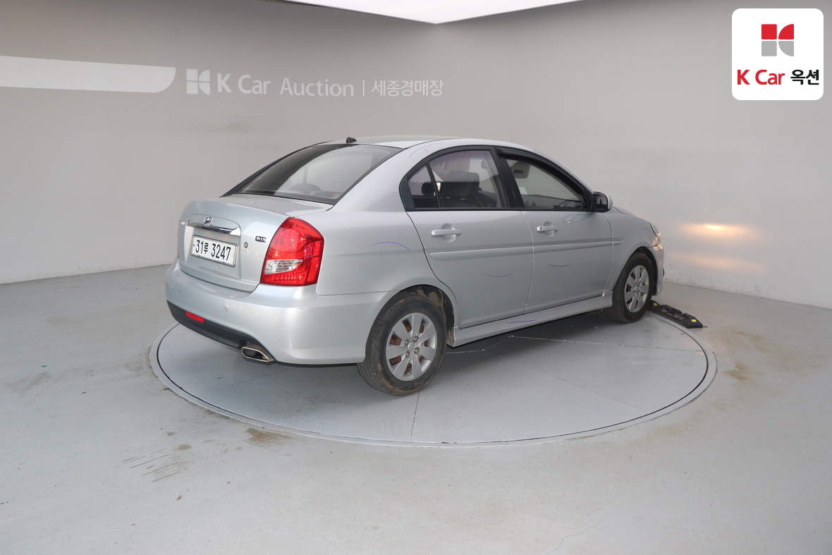 현대자동차 베르나 2010 - 이미지 2