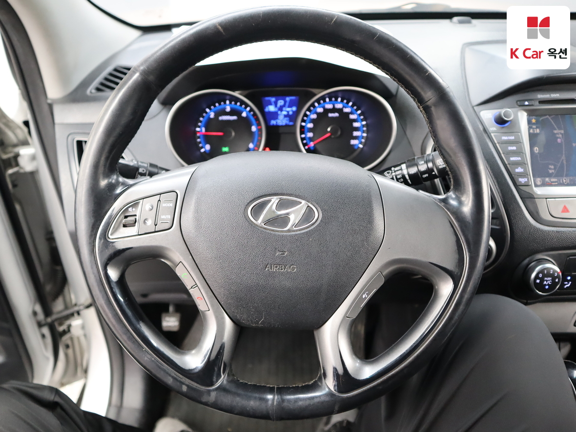 Hyundai Tucson 2015 - Image 10