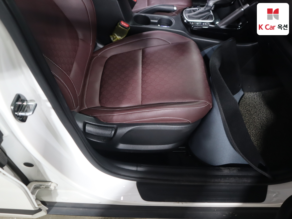 كيا سيلتوس 2020 - صورة 32