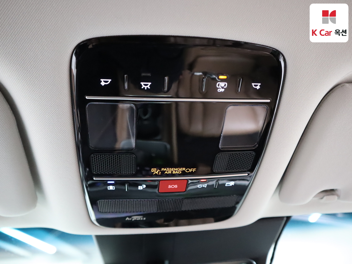 Hyundai AZERA 2023 - Image 12