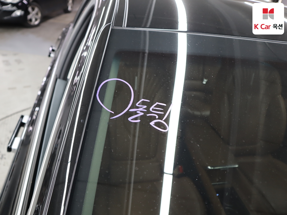 Hyundai AZERA 2023 - Image 35