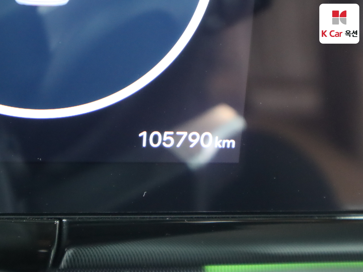 Hyundai AZERA 2023 - Image 4