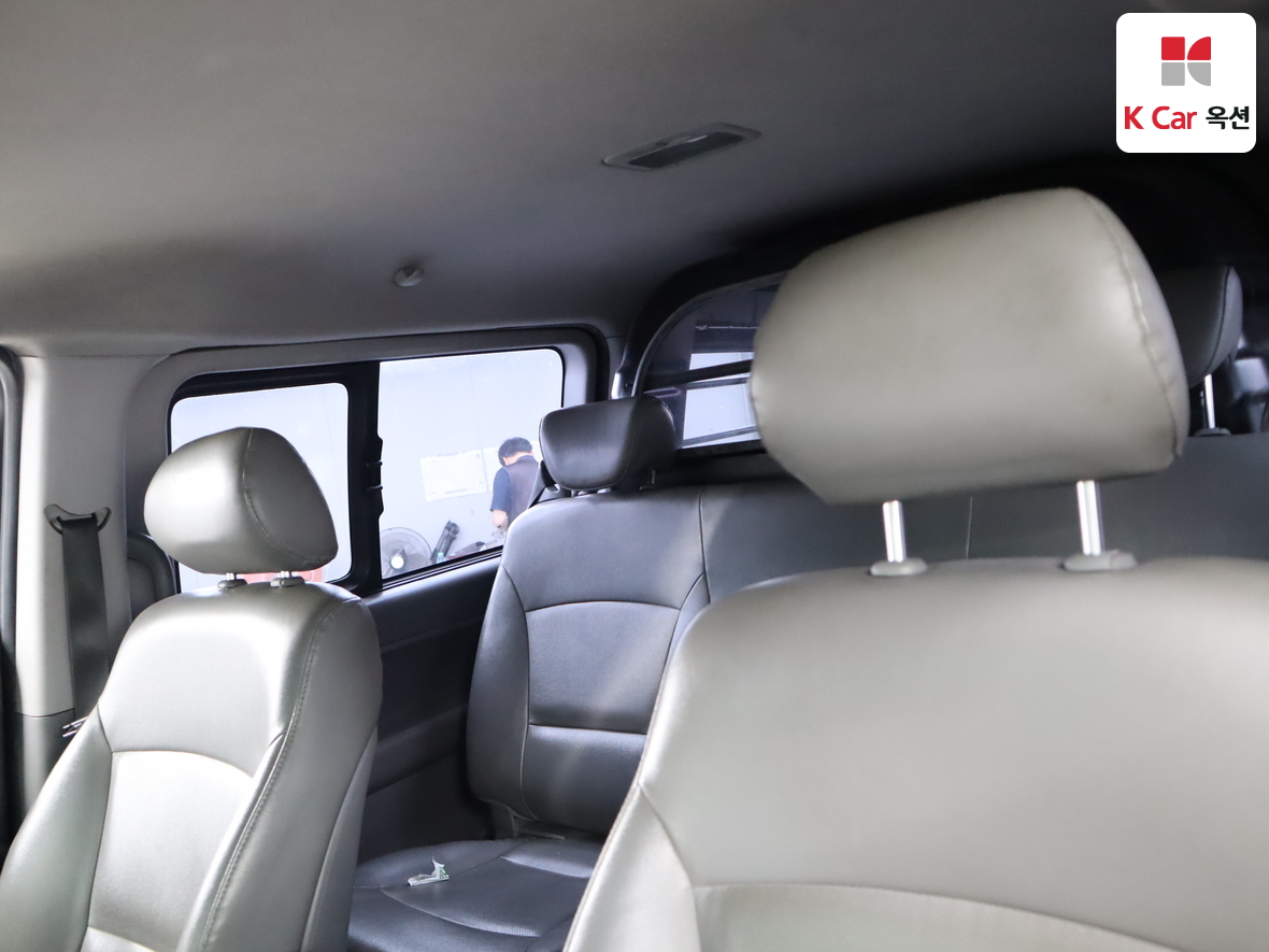 هيونداي جراند ستاريكس 2013 - صورة 20