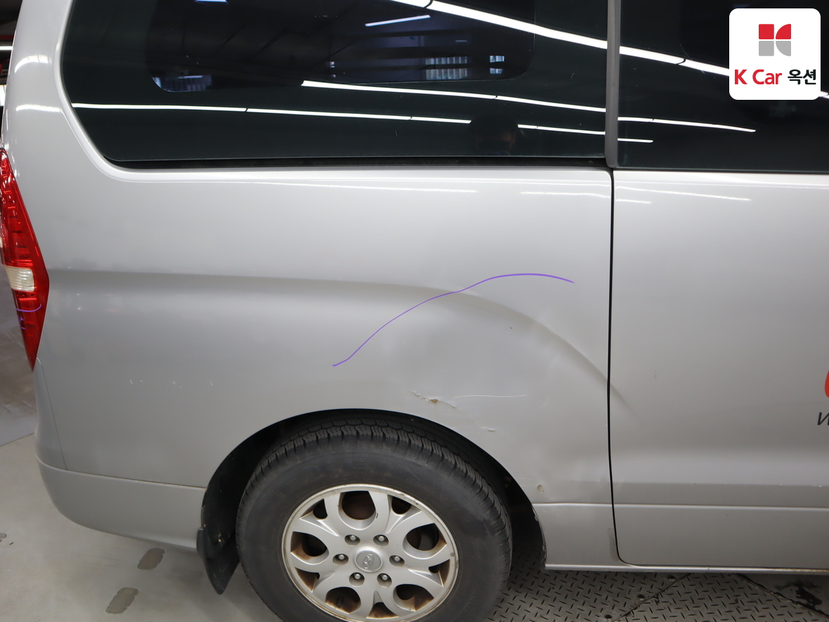 هيونداي جراند ستاريكس 2013 - صورة 44