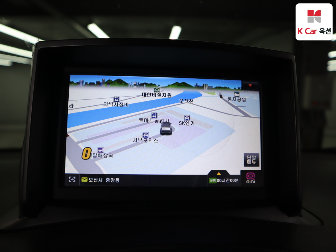 هيونداي جراند ستاريكس 2013 - صورة 14