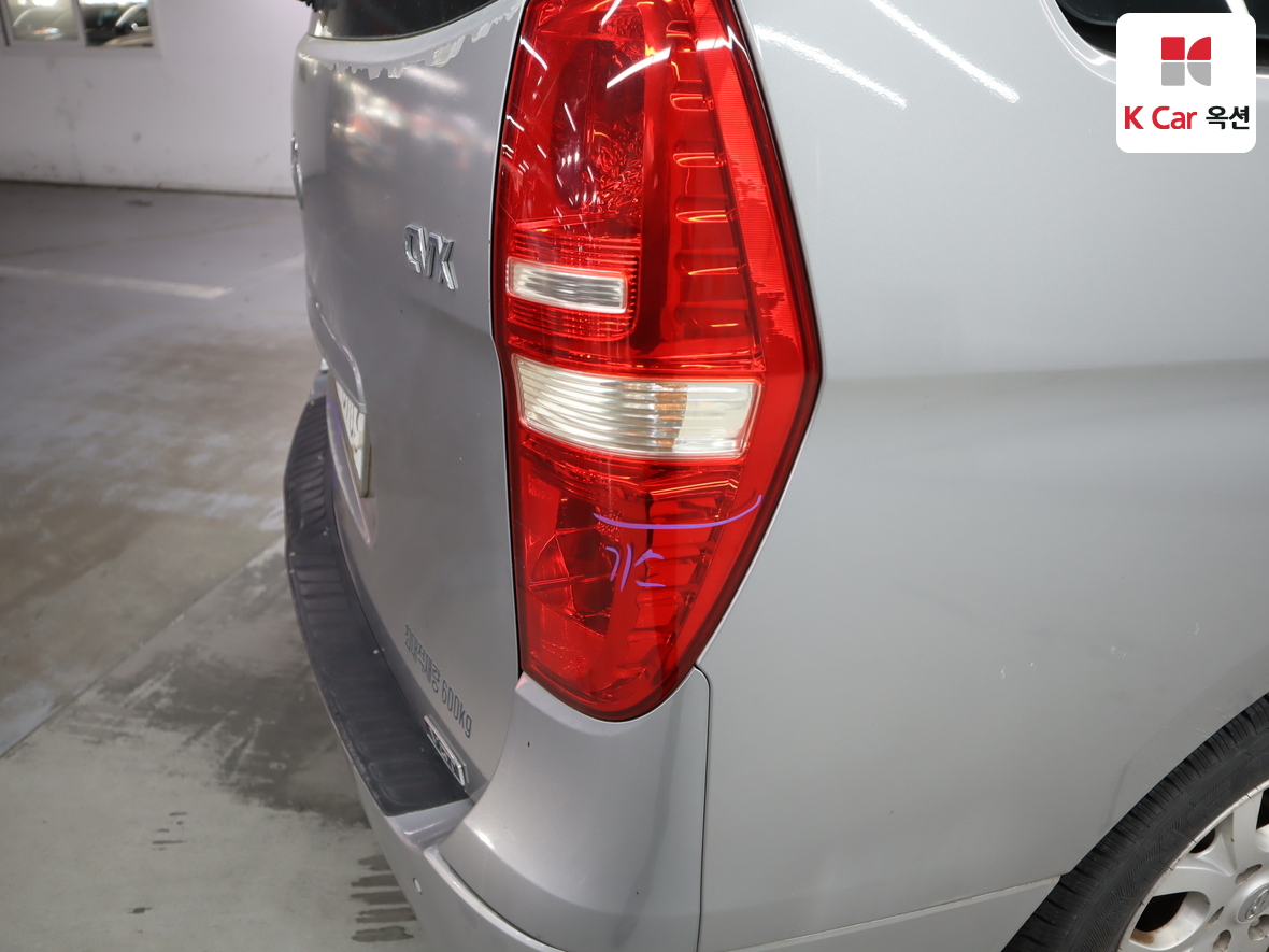 هيونداي جراند ستاريكس 2013 - صورة 37