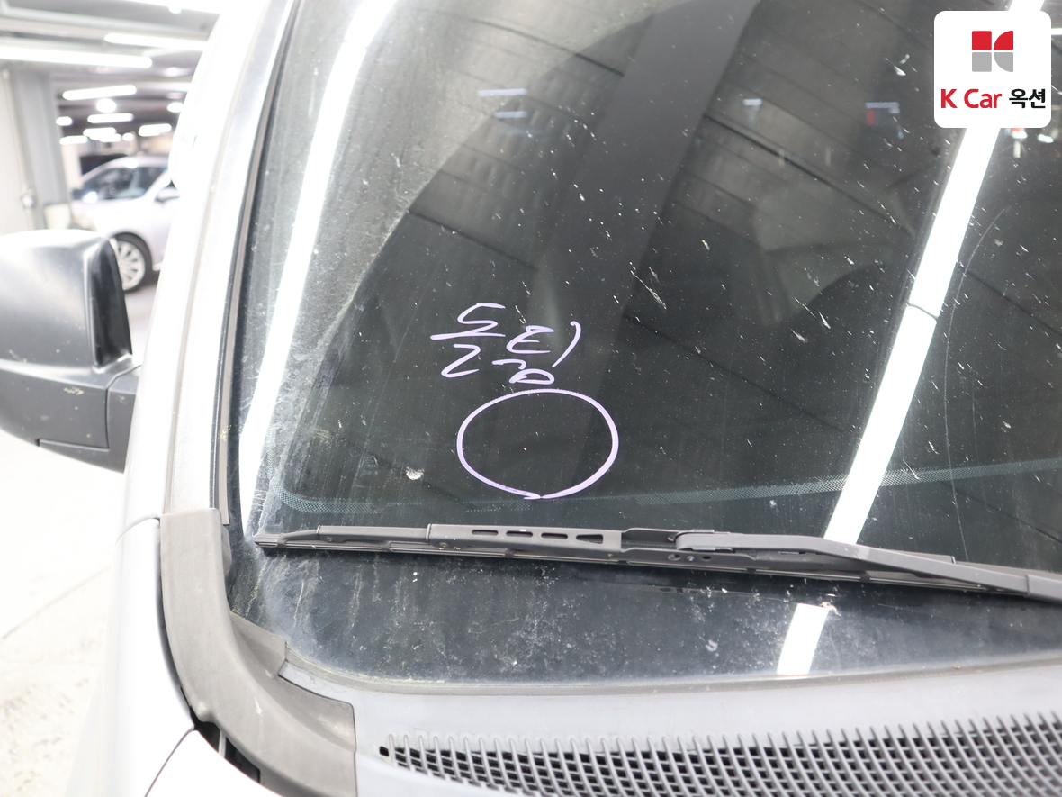 هيونداي جراند ستاريكس 2013 - صورة 33