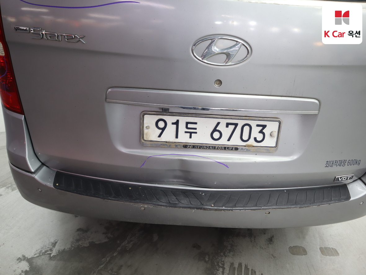 هيونداي جراند ستاريكس 2013 - صورة 43