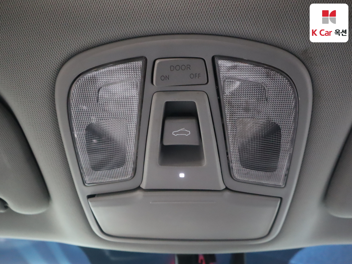 Kia K5 2012 - Image 12