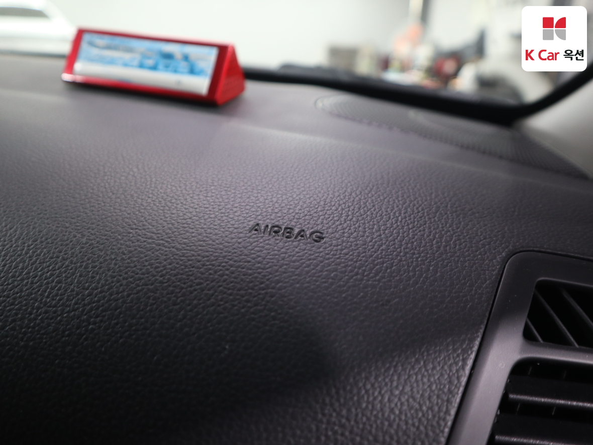 Kia K5 2012 - Image 33