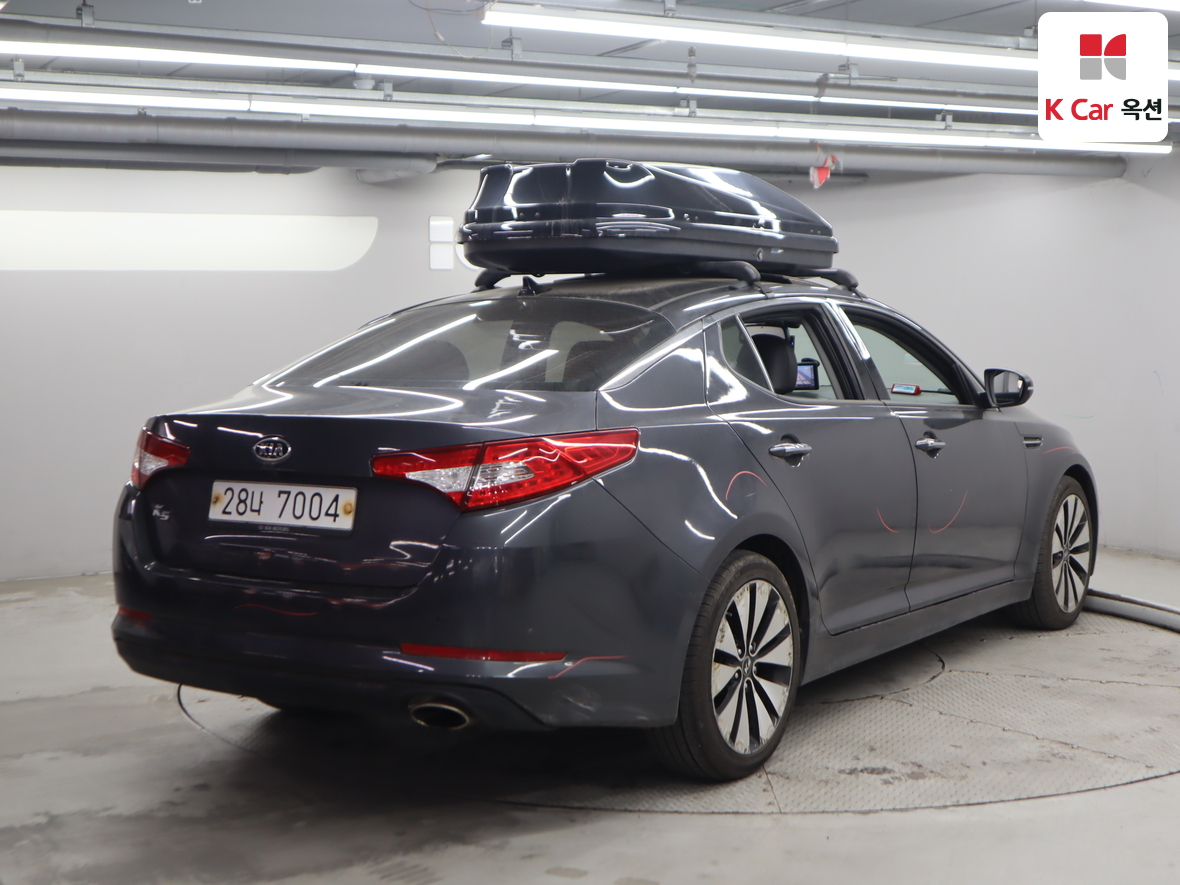 Kia K5 2012 - Image 2