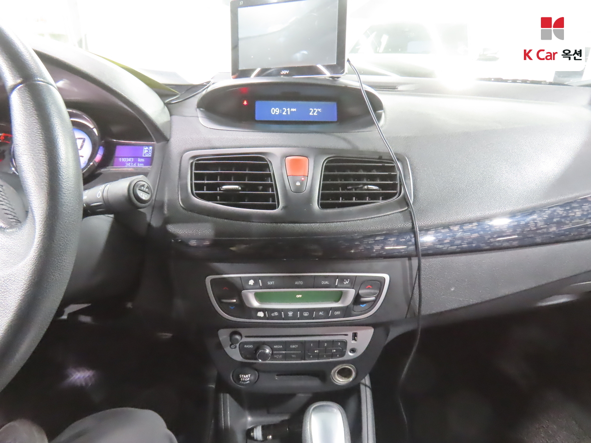 Renault Samsung SM3 2015 - Image 6
