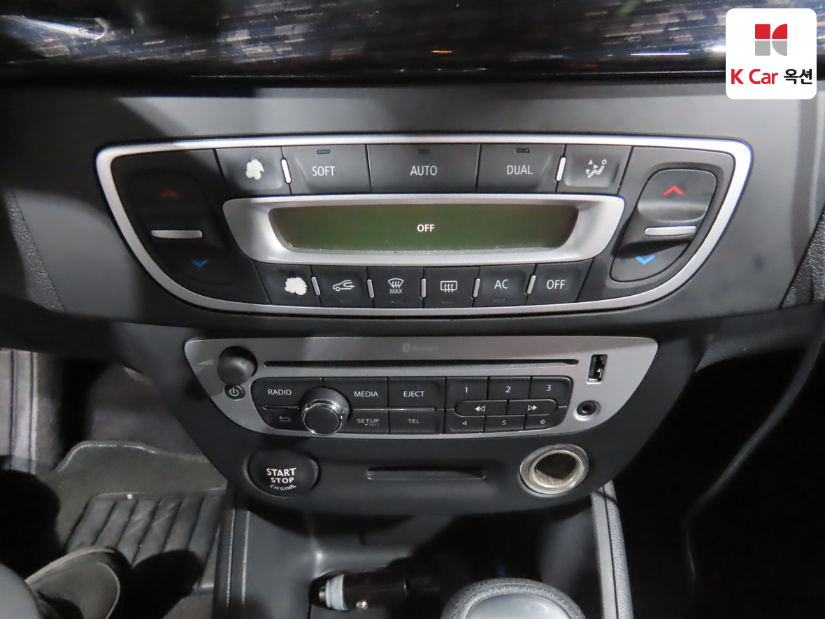 Renault Samsung SM3 2015 - Image 15