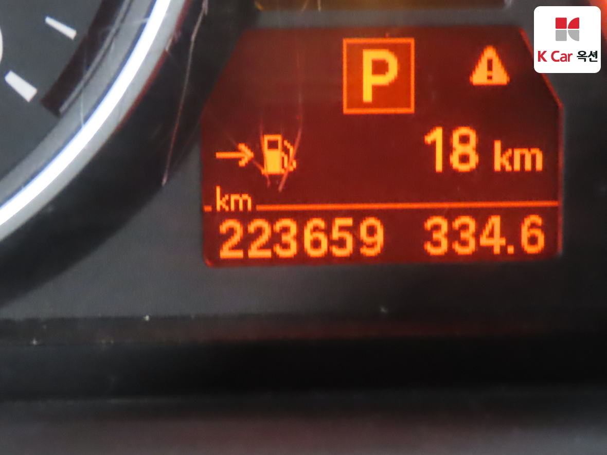 BMW 5 Series - 4
