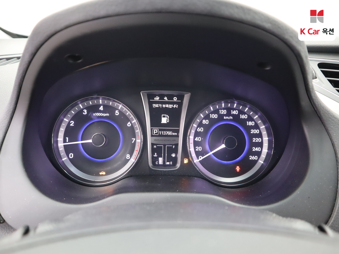 هيونداي أزيرا 2017 - صورة 5