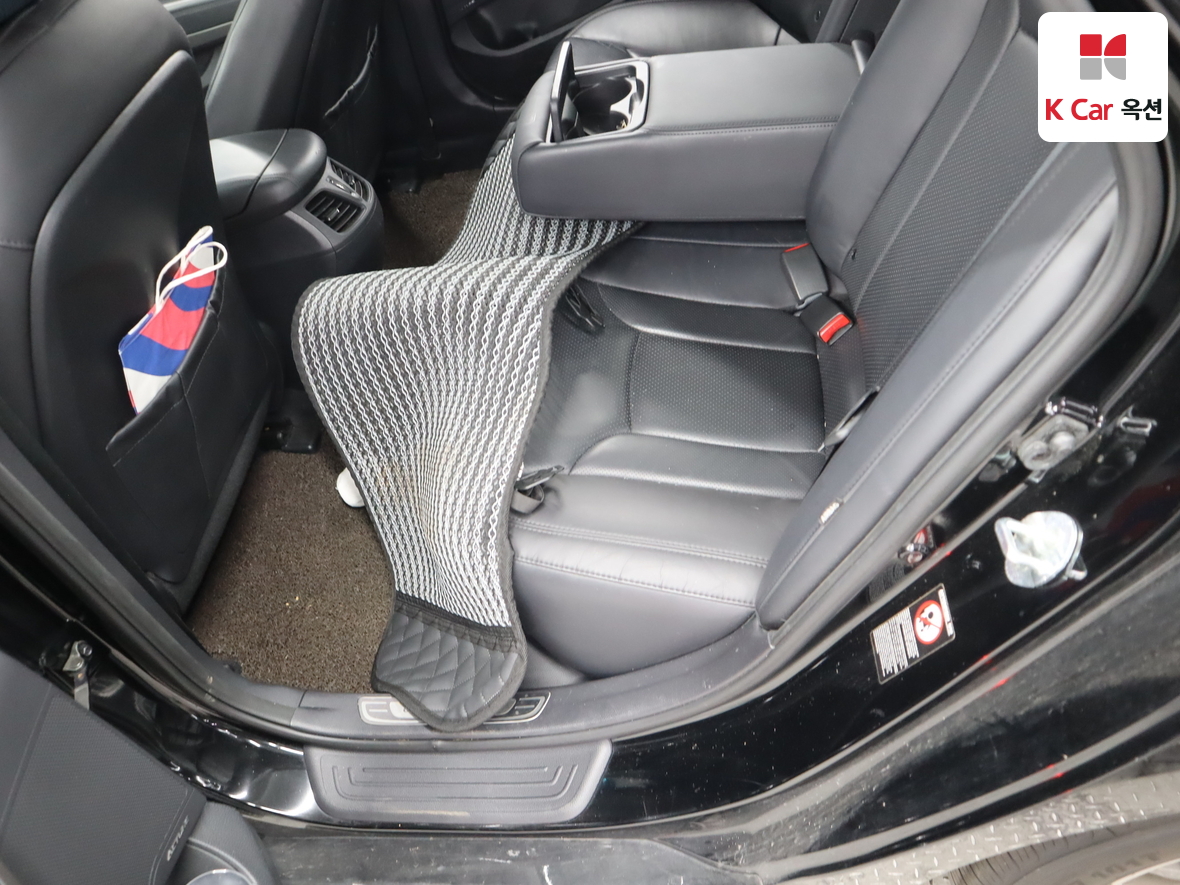 هيونداي أزيرا 2017 - صورة 24